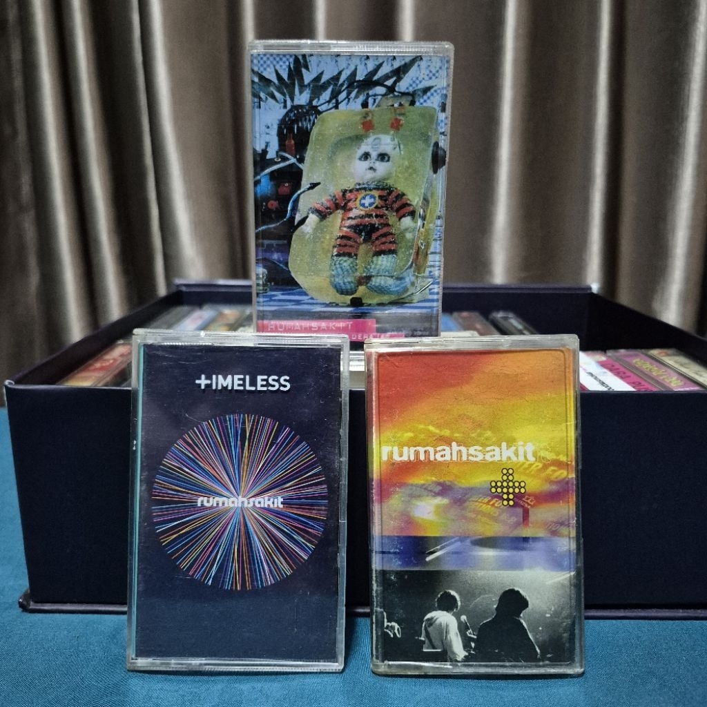 kaset pita rumah sakit timeless rilisan / cetakan pertama self titled nol derajat rumahsakit