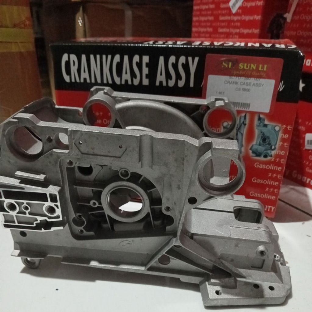 BODY CHAINSAW  GERGAJI KECIL 5200/5800/BODY/BODY/5800,5200