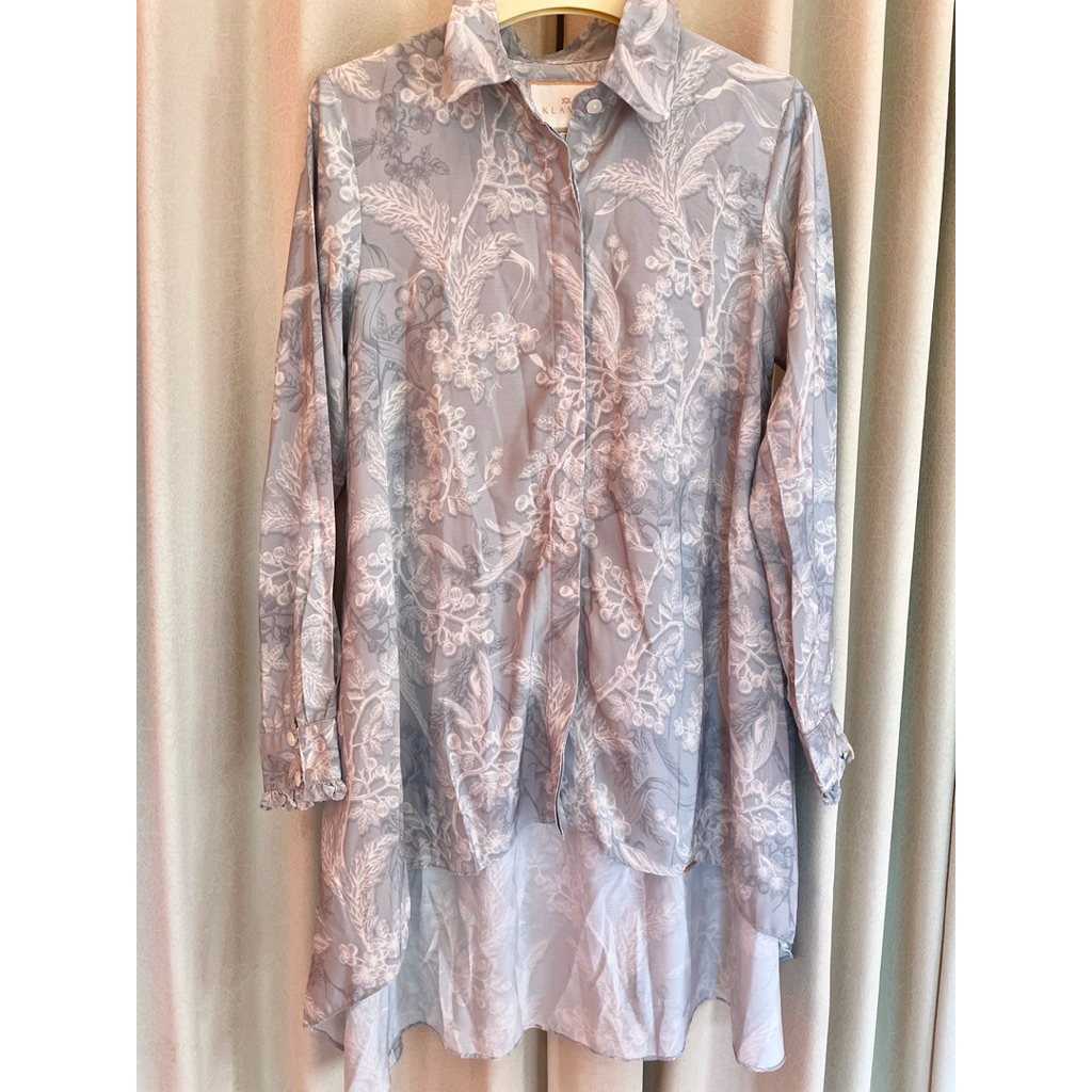 wearing klamby Rubby tunik preloved size M