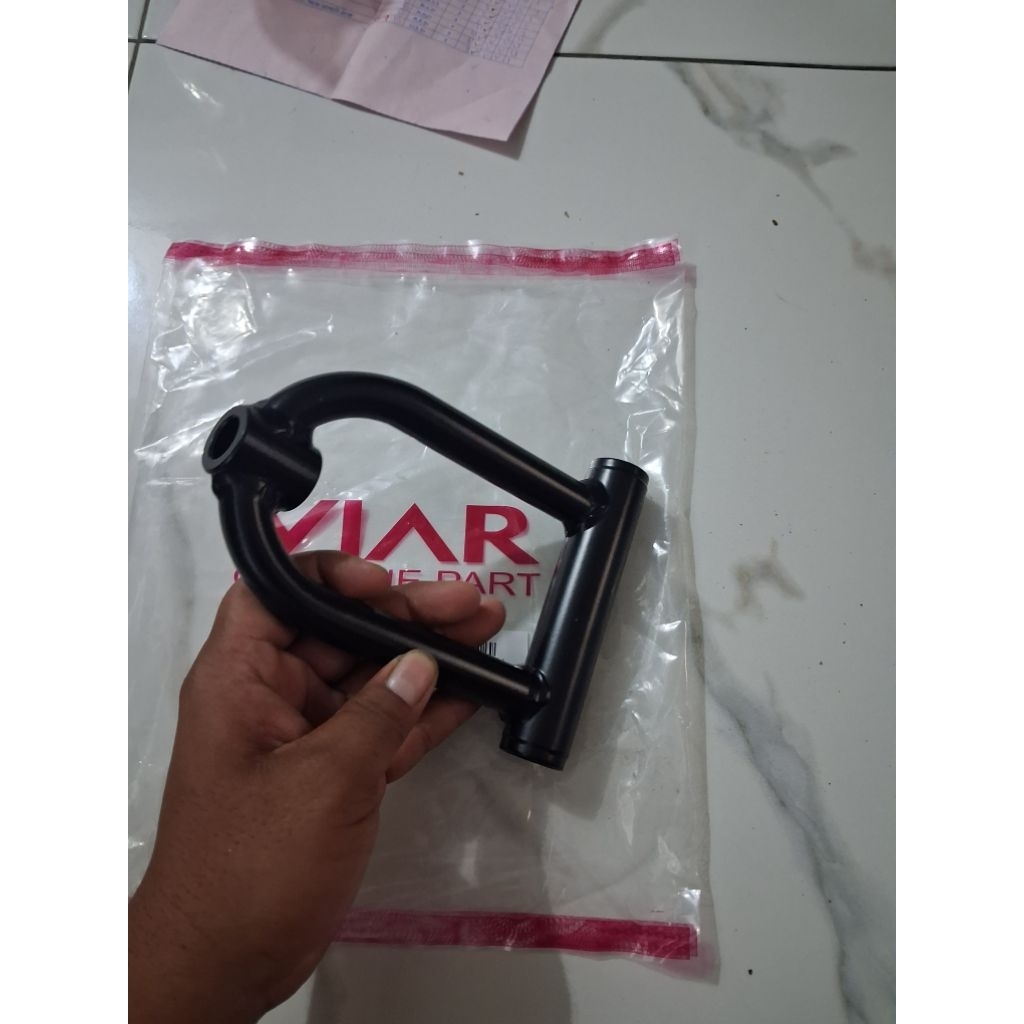 TOP FR ARM  ATV VIAR RAZOR 150UT