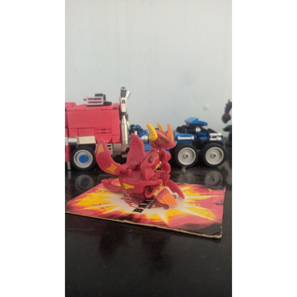 Bakugan helix dragonoid pyrus