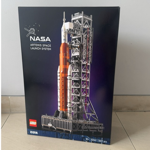 LEGO 10341 ICONS NASA Artemis Space Launch System