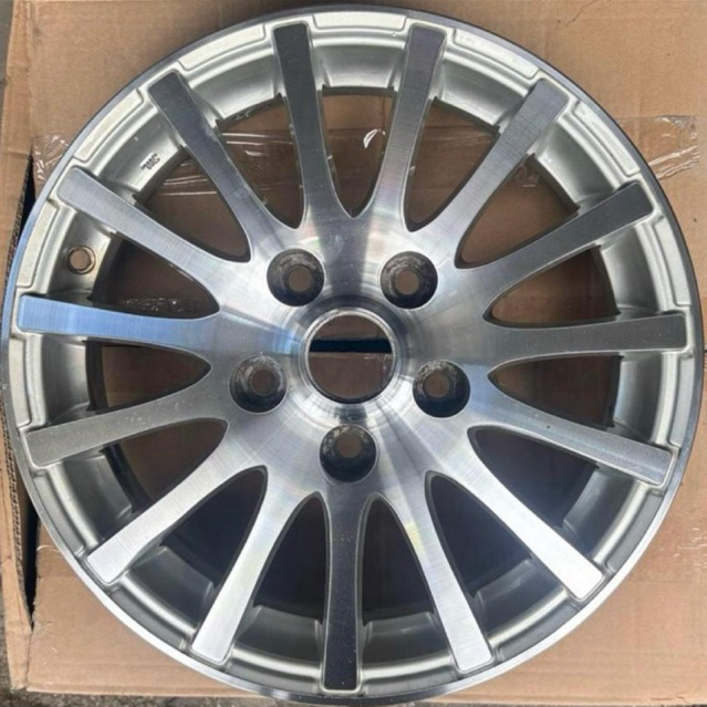 Velg Mobil Oem Nissan Serena R15 Original