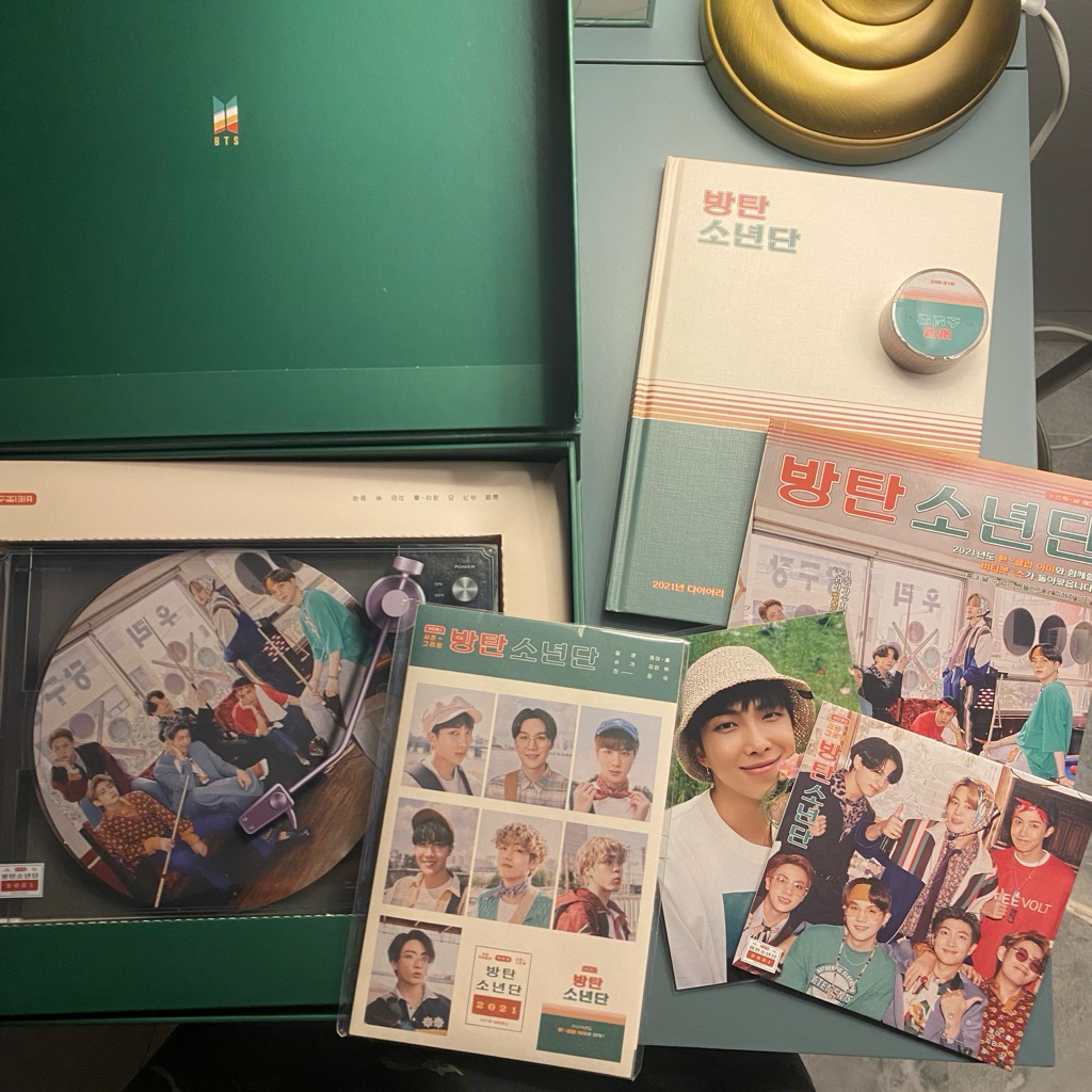 [ ready stock ] bts season greetings 2021  dvd rm namjoon yoongi suga agustd seokjin jin jhope hoseo