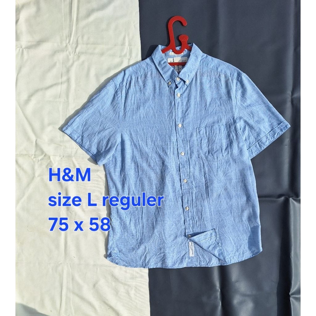 Baju Kemeja H&M Katun Linen Lengan Pendek Biru Langit Polos Regular Pria