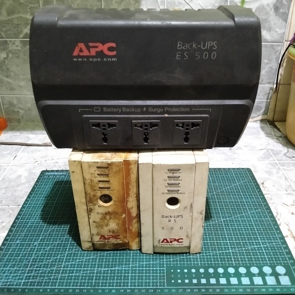 Jual 3 Unit Box UPS APC Bekas Casing Kosong Putih Hitam Back-UPS 500 Original