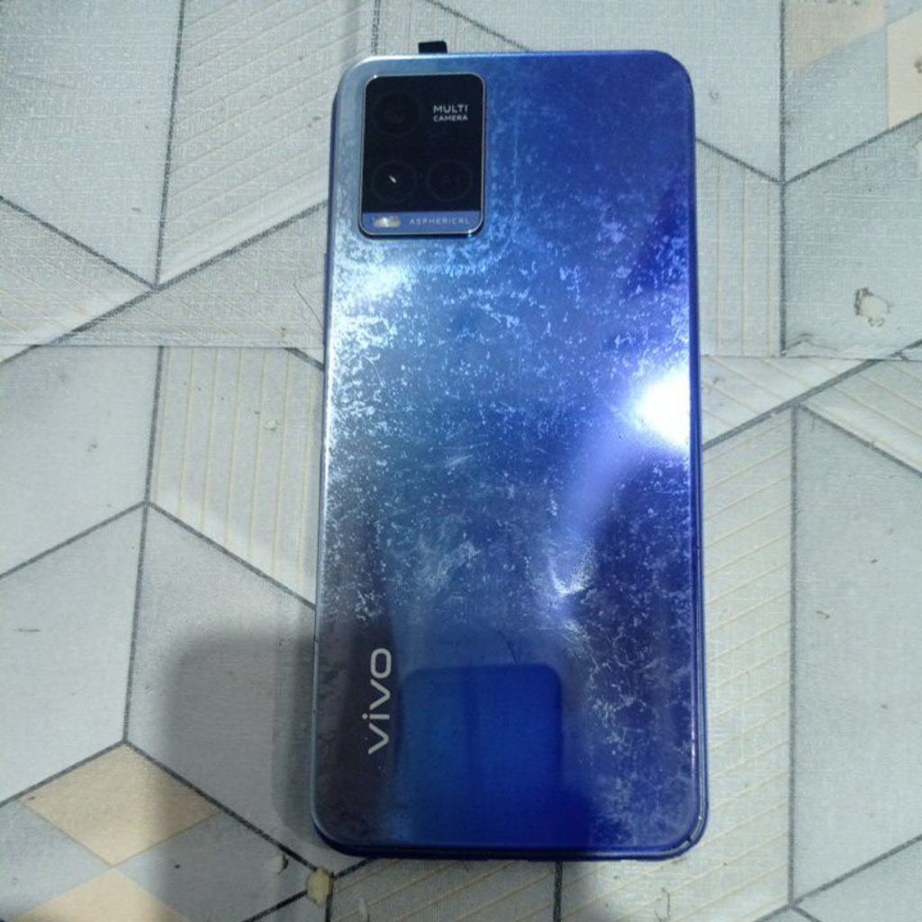 LCD VIVO Y21 BEKAS