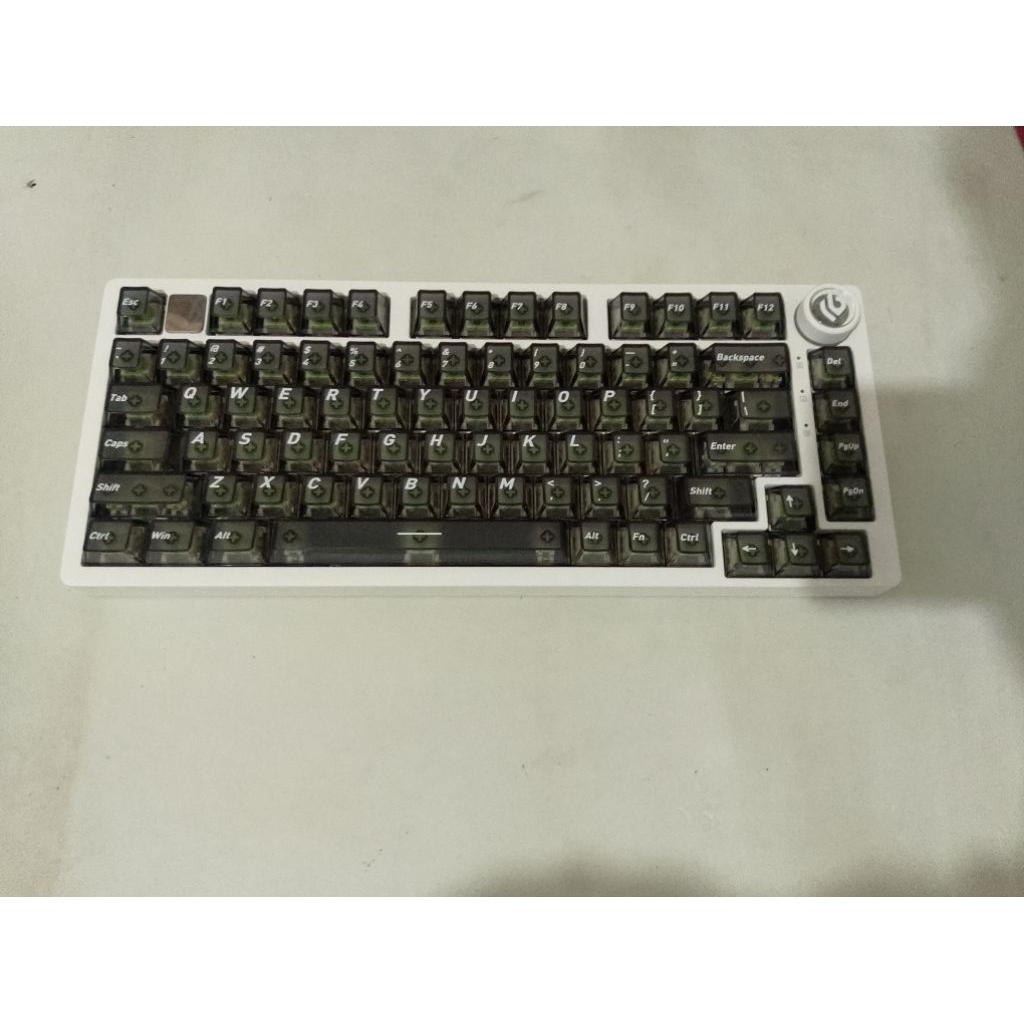 fullset_Leobog_Hi75c