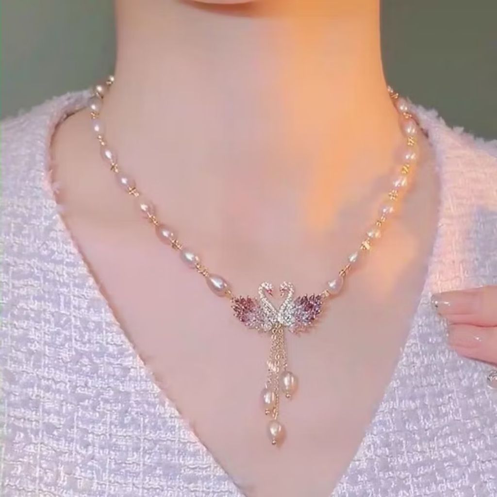 Kalung titanium aksen mutiara liontin angsa