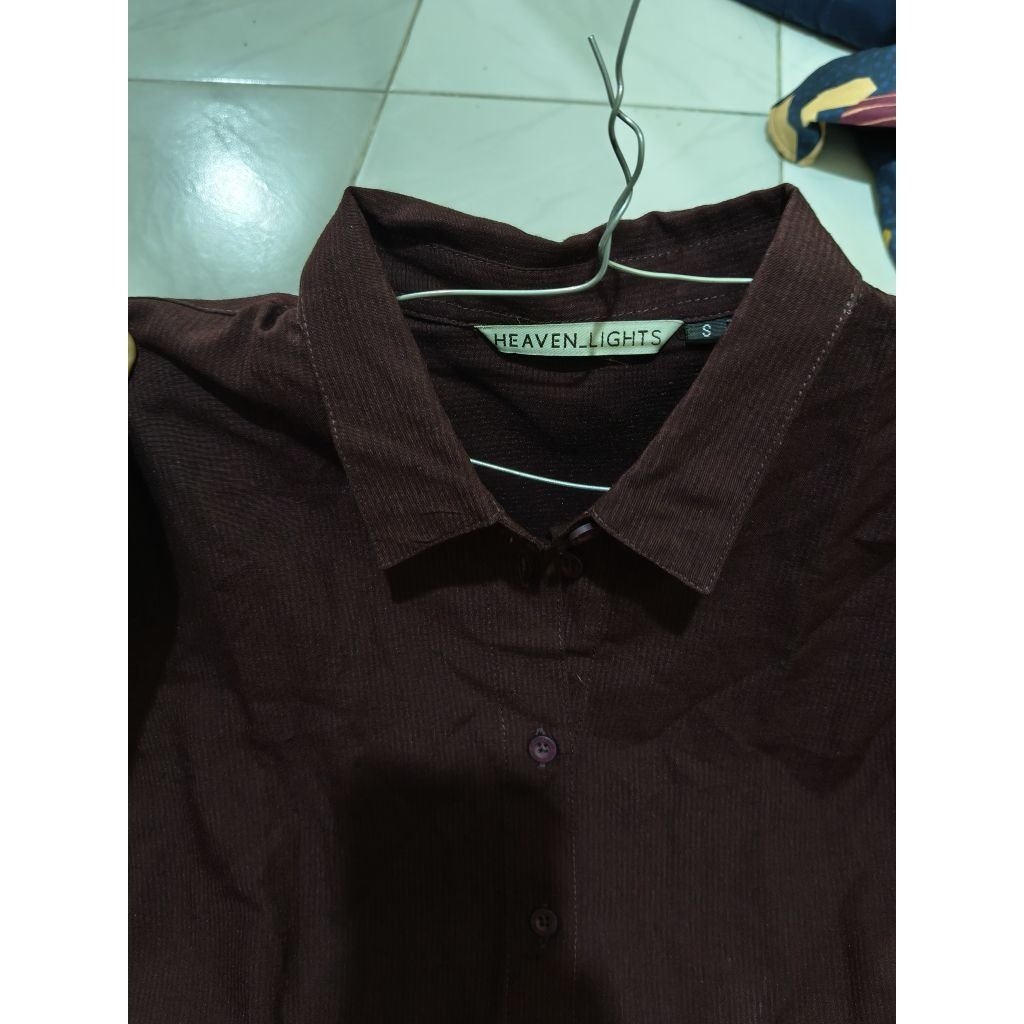 preloved VVGC kemeja BURGUNDY. HEAVENLIGHT heavenlights heaven lights light Hl tunik shirt blouse