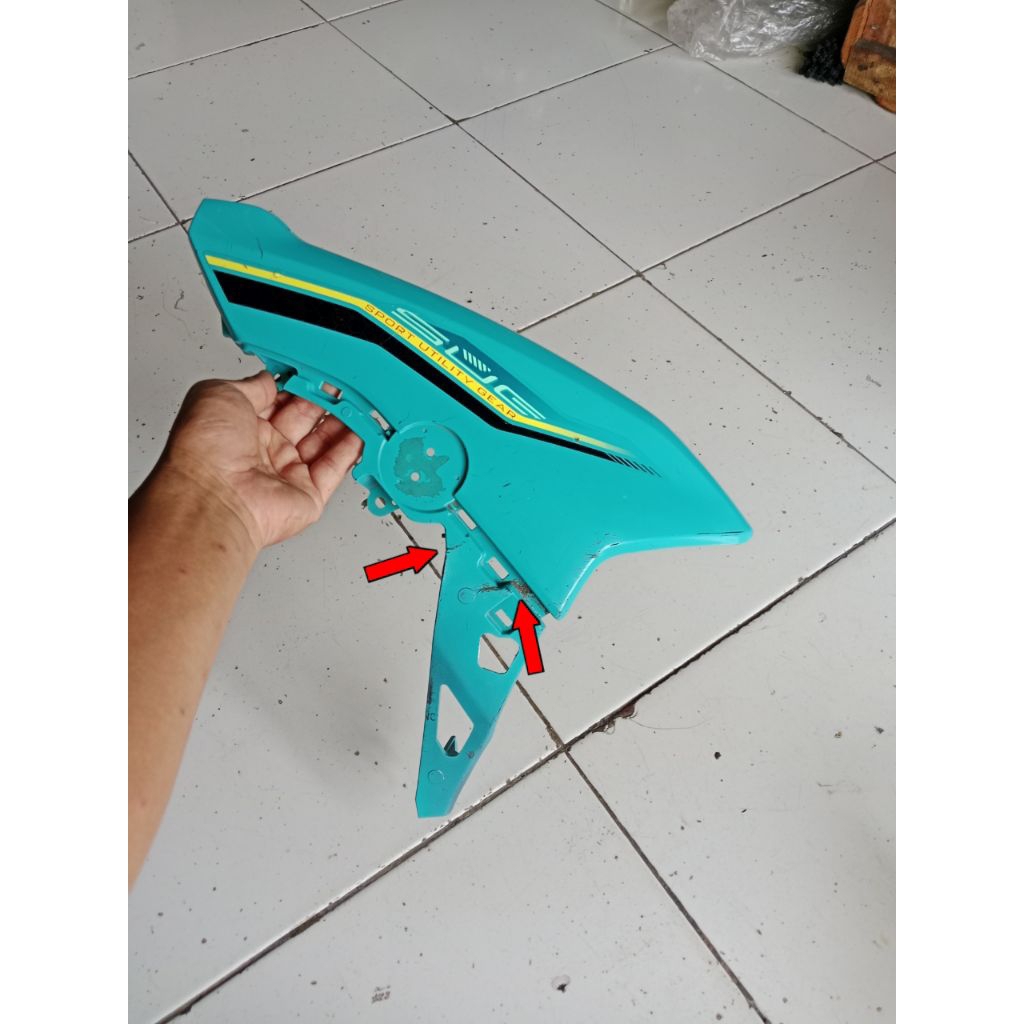 tameng sayap kanan Mio Gear bekas original