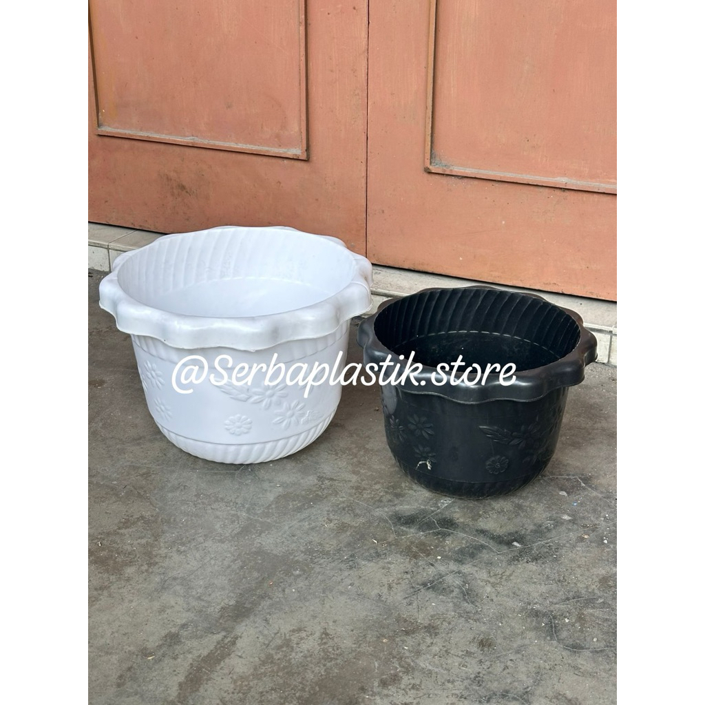 pot bunga putih bermotif tanaman warna madu motif pot hias putih besar kecil tebal kecil besar sedan