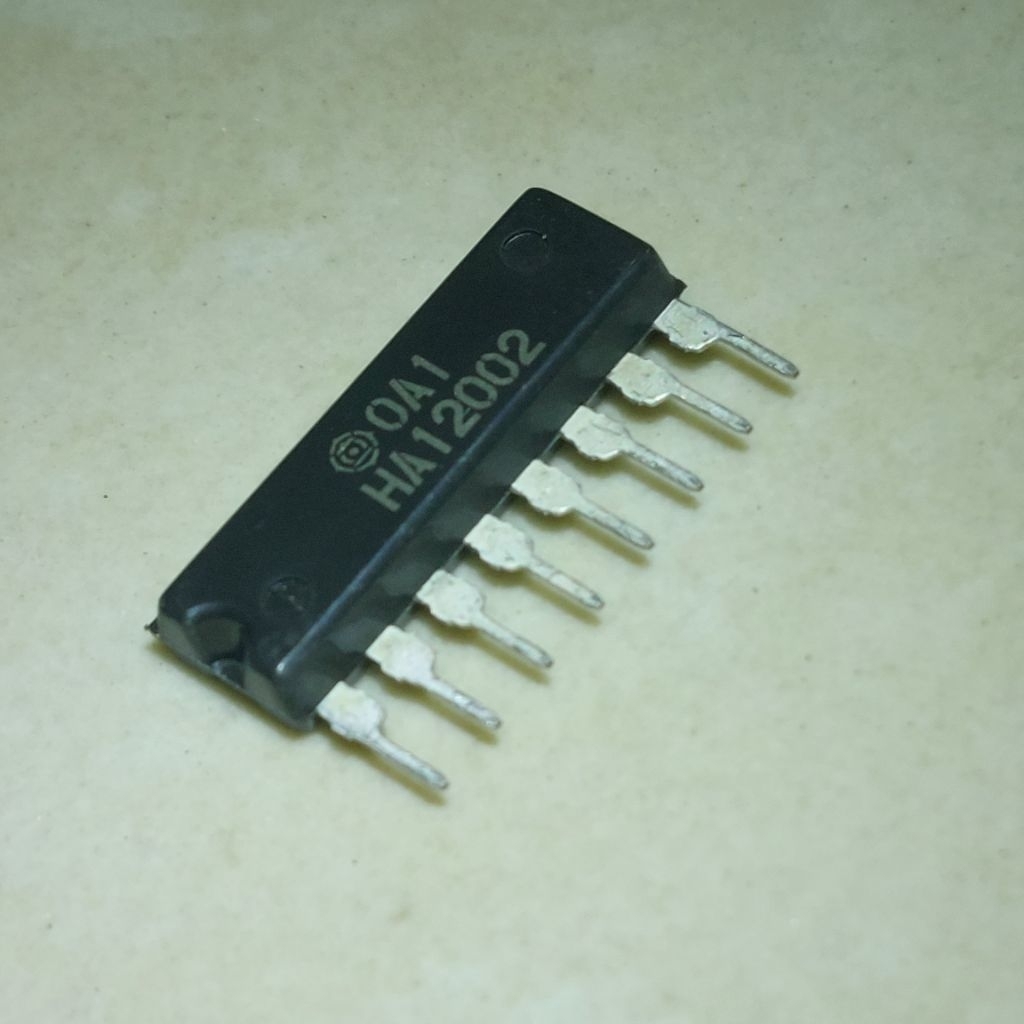 HA12002 Sip-8 HA 12002 HA12OO2 Monolithic Hitachi IC Protect Speaker Audio Power Amplifier