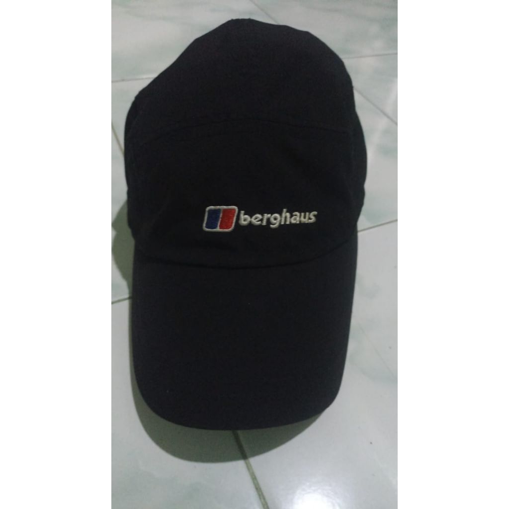 Topi Berghaus
