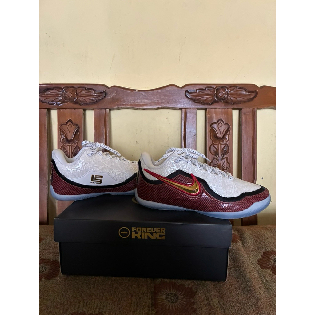 nike lebron basket 100% original