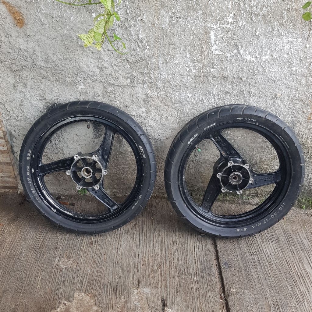velg kawasaki ninja rr original copotan tahun 2014