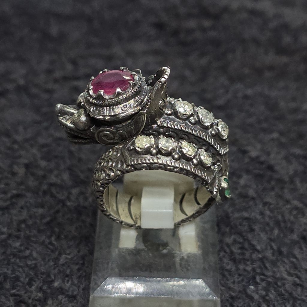 cincin ulan ulan nogo sosro / nogo rojo kembang setaman model antik kuno