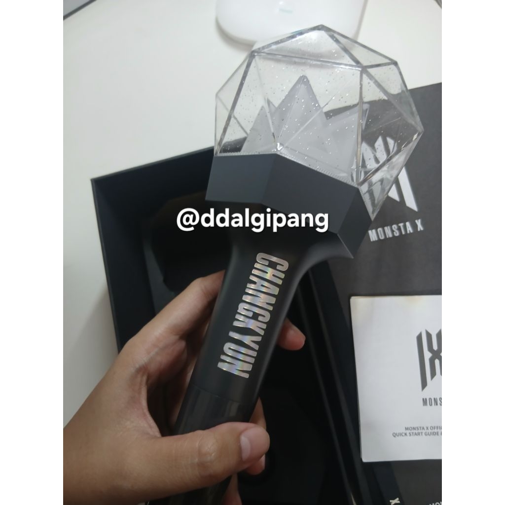 Preloved Monsta X Lightstick Mondungie