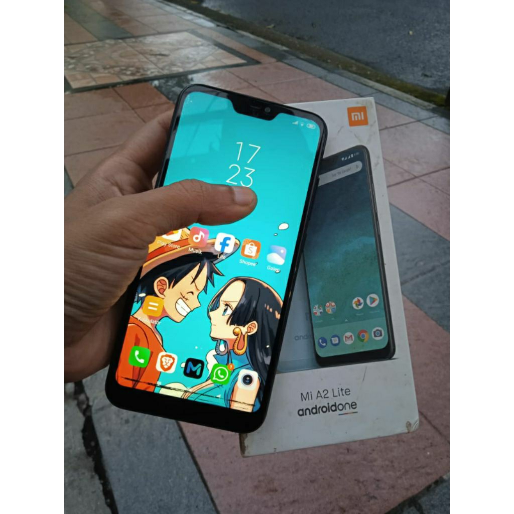 xiaomi mi a2 lite 4/64gb minus layak pakai