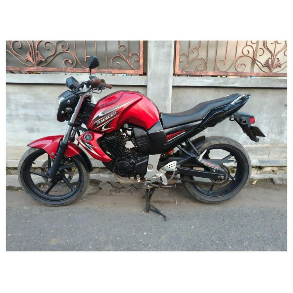 MOTOR BEKAS VIXION BYSON