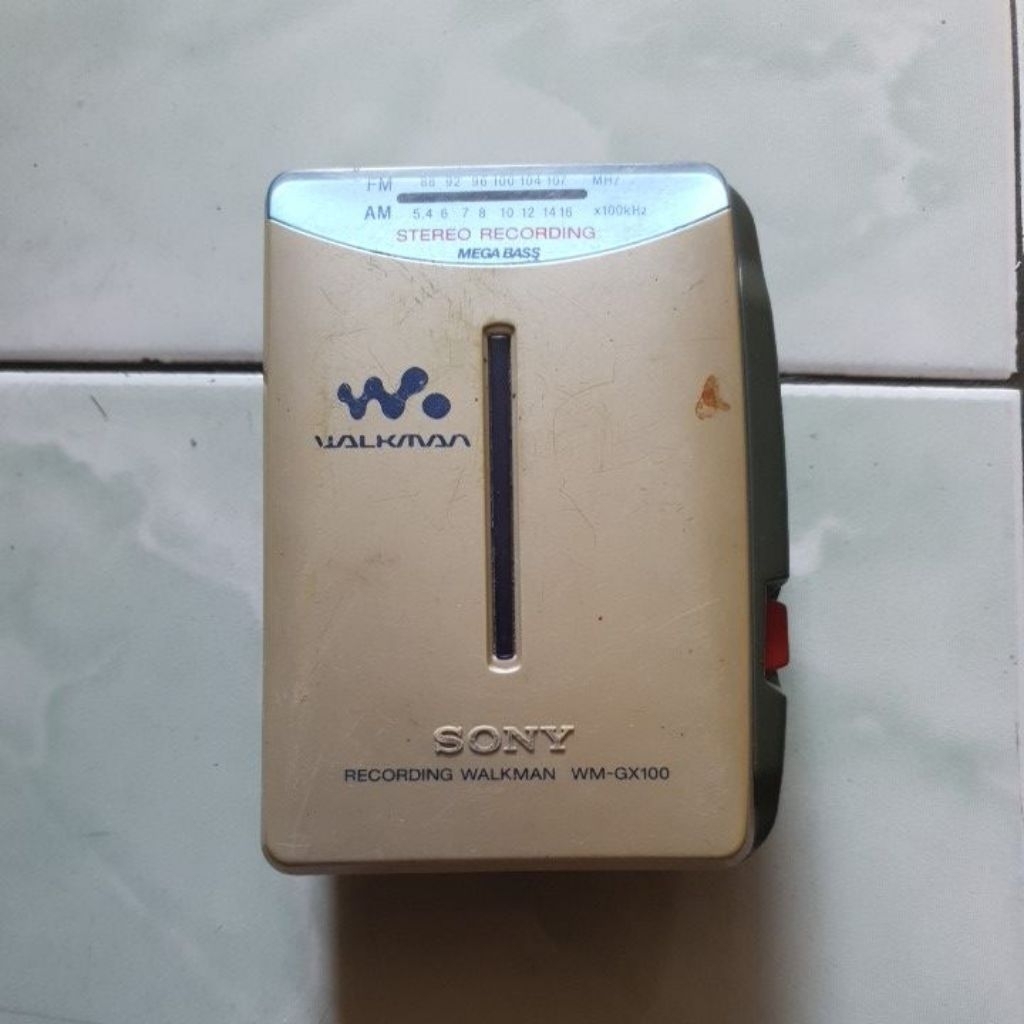 SONY WALKMAN WM GX100