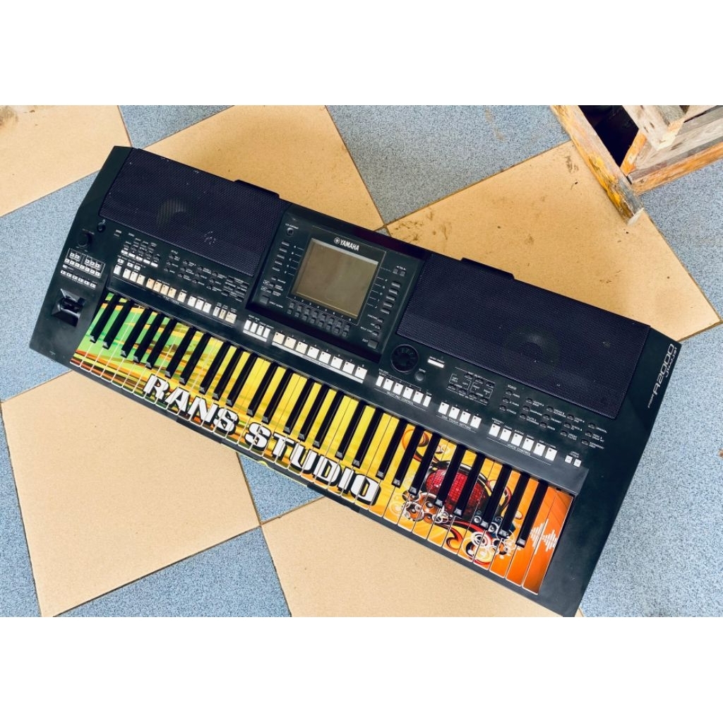 Keyboard Yamaha psr A2000 Arabic Sampling