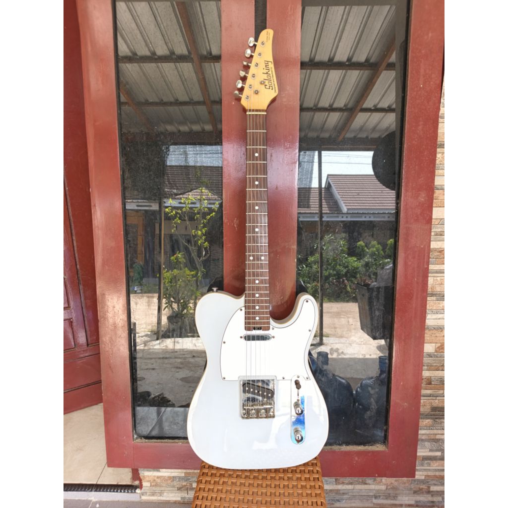 Gitar Telecaster Soloking T-1B Vintage MKII