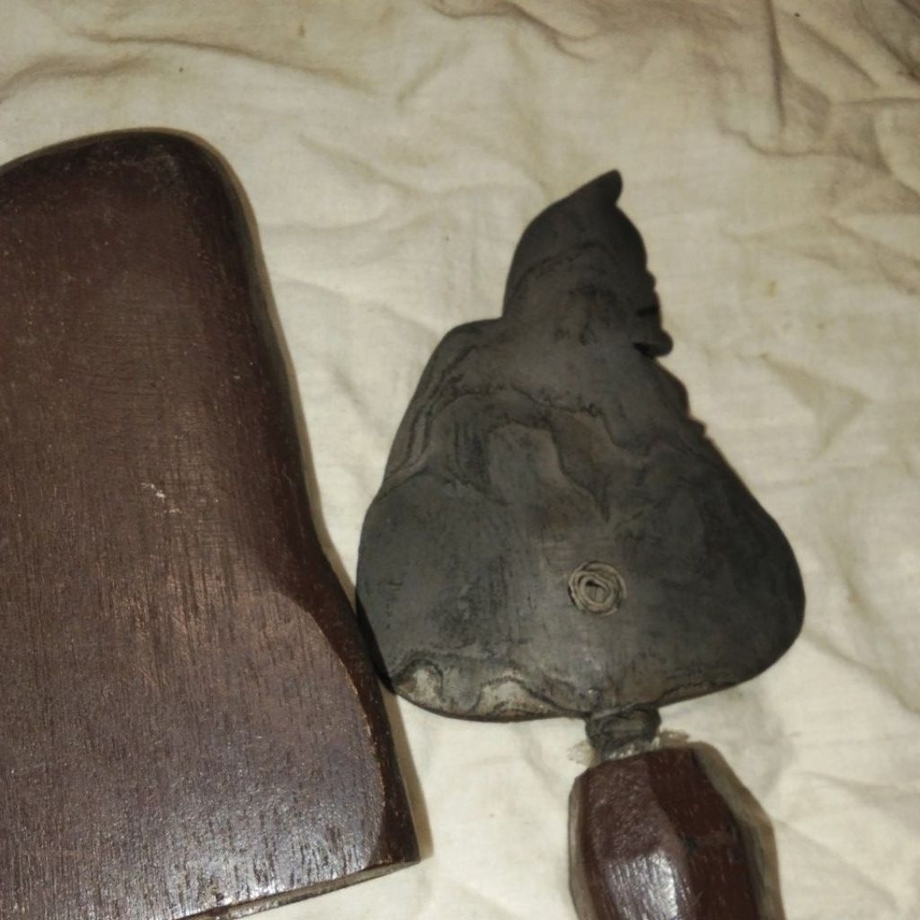 keris Semar koleksi unik dan antik istimewa untuk di koleksi.