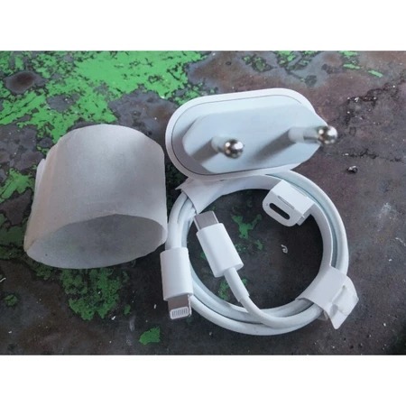Charger || Charger C To Lighting 20Watt Iphone 13Pro Max