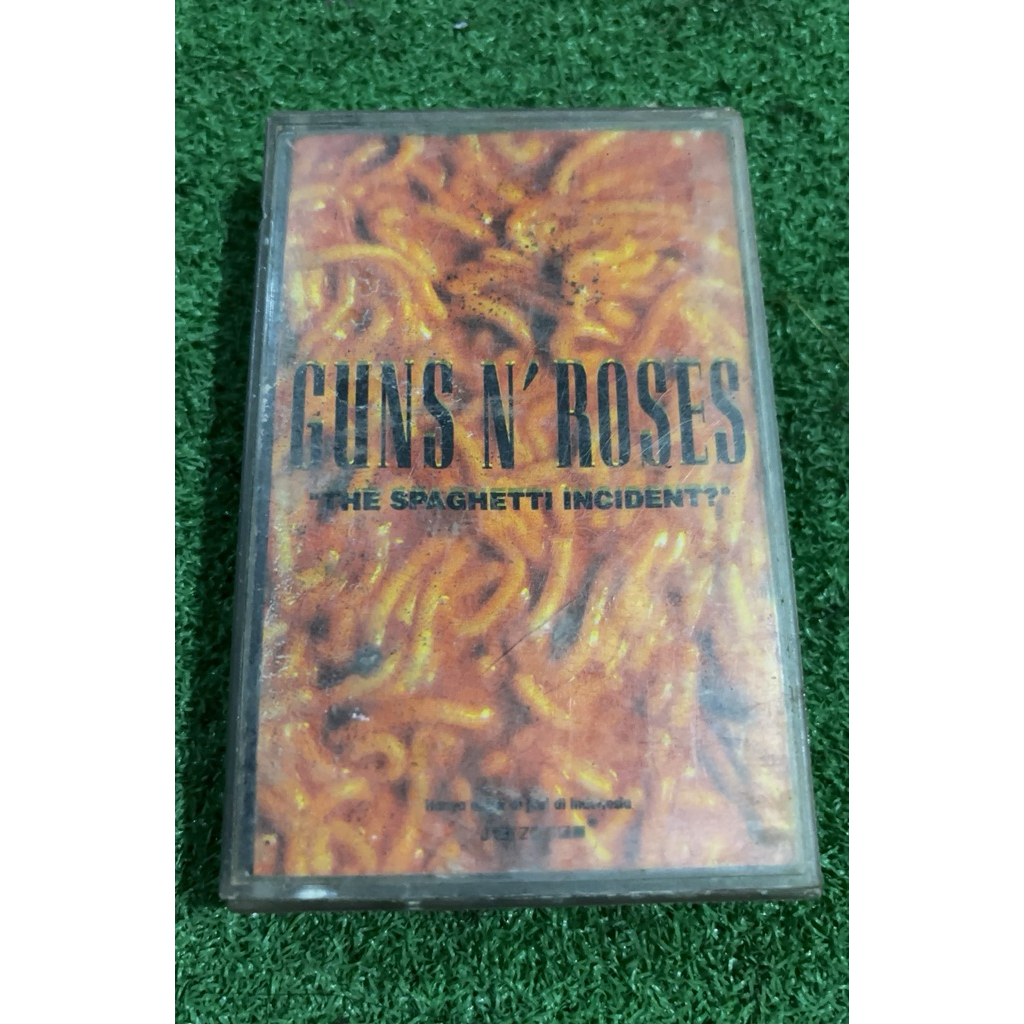 Kaset Pita Guns N’Roses