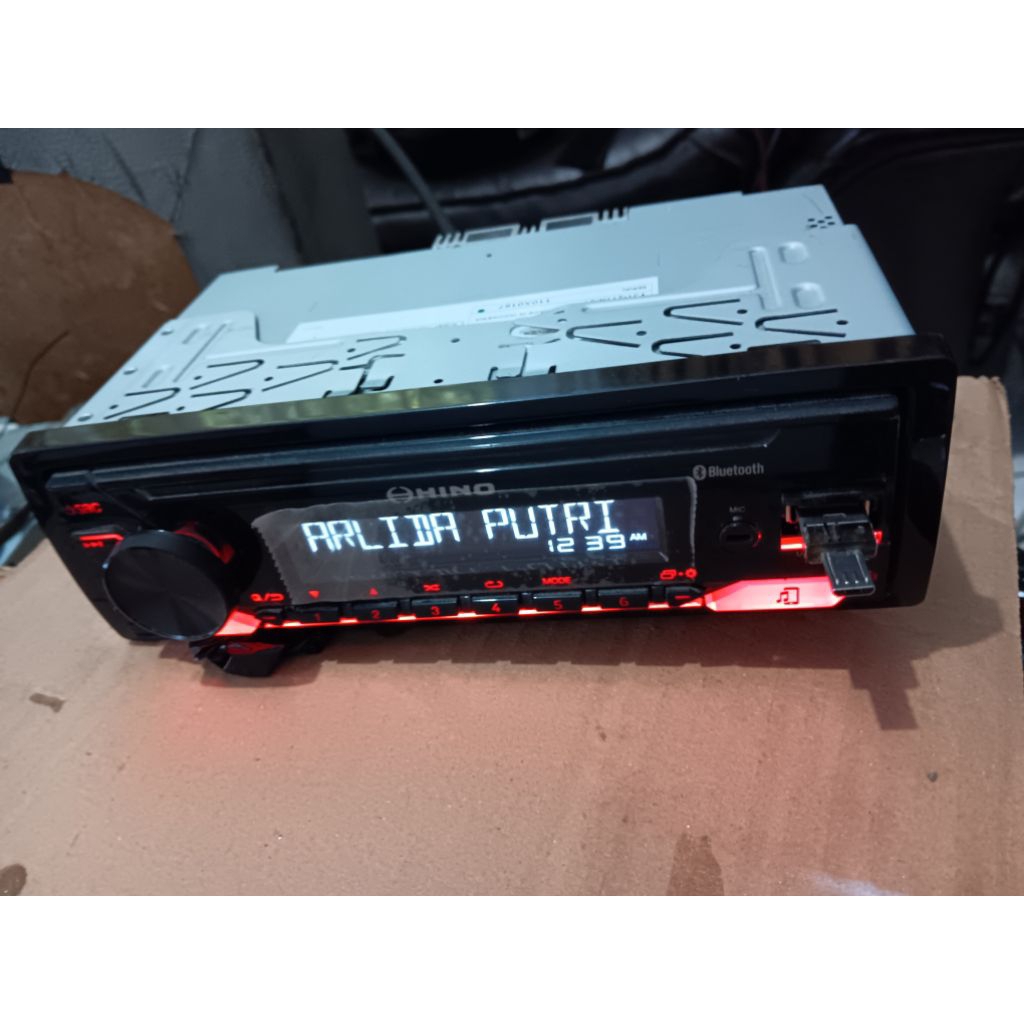 HU singedin JVC blutut usb likenew