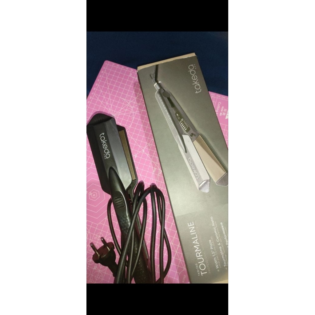 preloved catok rambut Takeda Pro 750