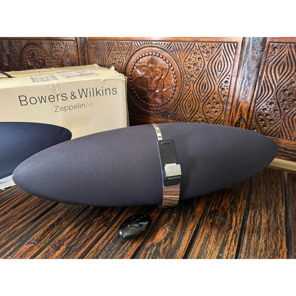 B&W Bowers & Wilkins Zeppelin Air Network