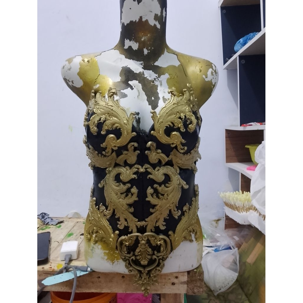 kemben ukiran karnaval spons