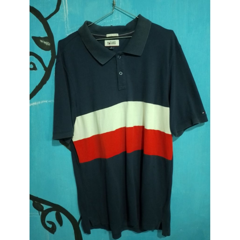 Kaos Polo putih merah