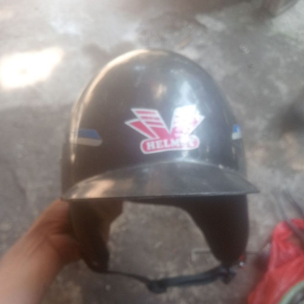 helm cetok jadul sudah restorasi
