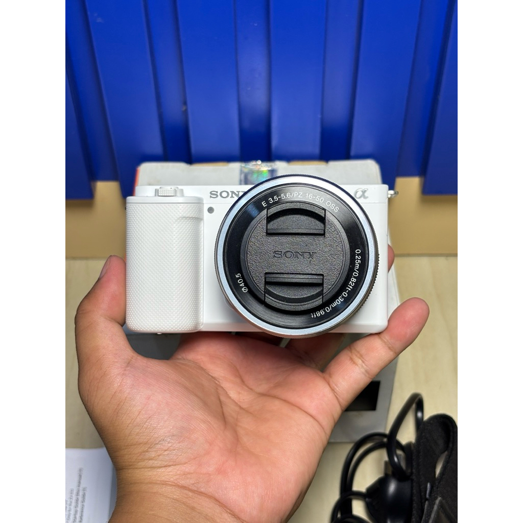 Kamera Sony ZV-E10 Lensa Kit 16-50 Mulus Fullset Box