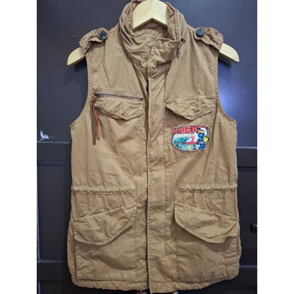 VEST PARKA TEBAL MODEL TACTIKAL M65 WARNA KHAKI MEREK WHOLE HAUSS SIZE S
