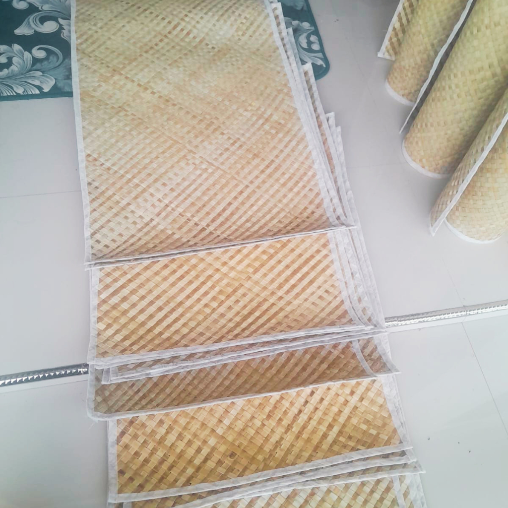 Tikar Sembahyangan Tikar Sajadah Tikar Pandan Variasi Kain Praktis Unik Halus Ukuran 130cm x 65cm
