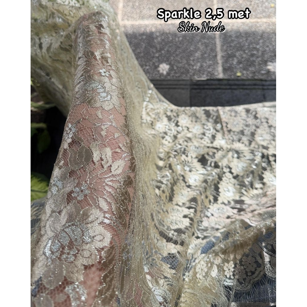 kebaya bali jumbo kain brokat sparkel metalik
