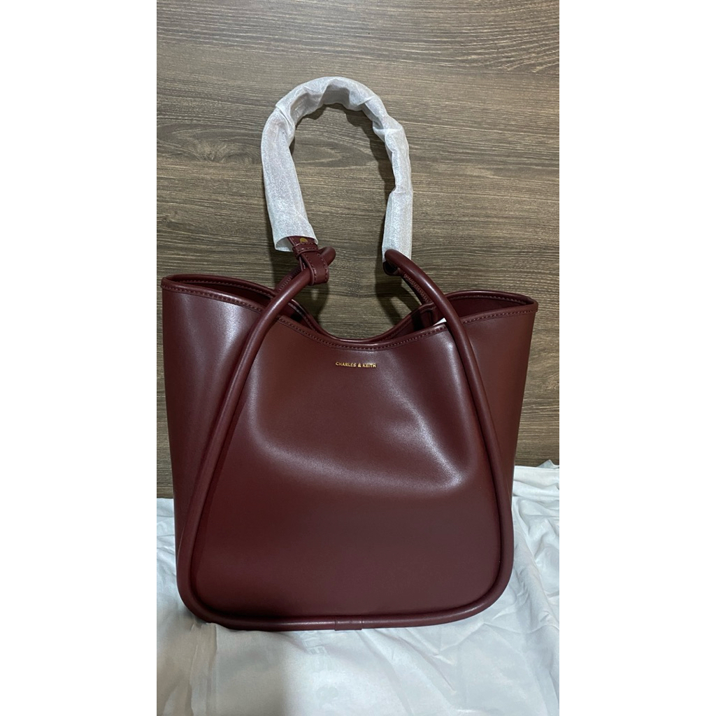 NEW Charles and Keith Lyla Tubular Slouchy Tote Bag - Mulberry Plum