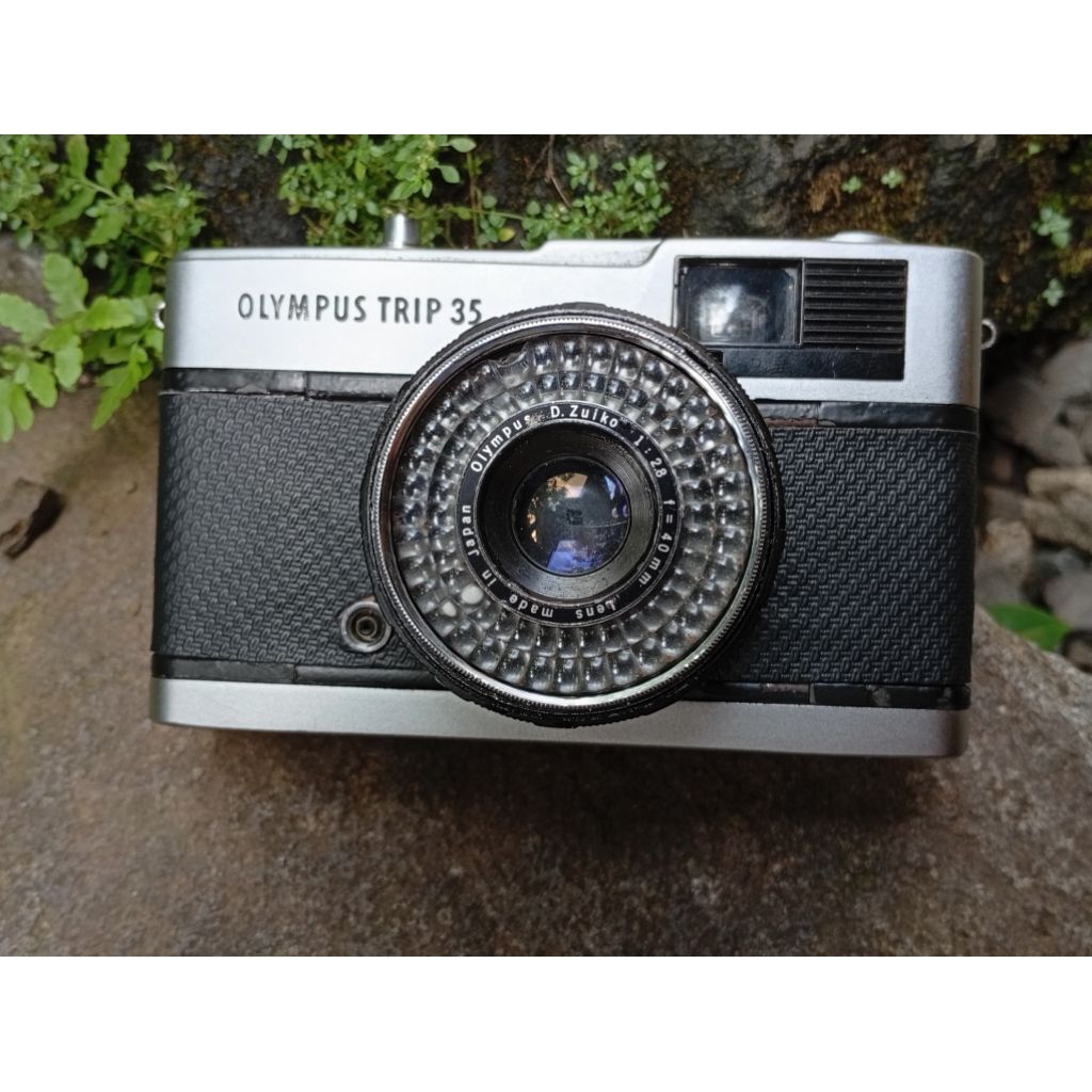 05901- kamera analog OLYMPUS trip 35 - siap mengabdi