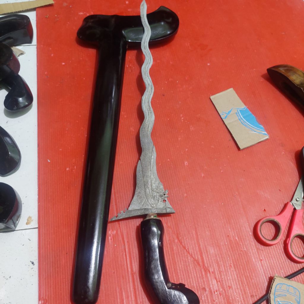 naga runting sepuh
