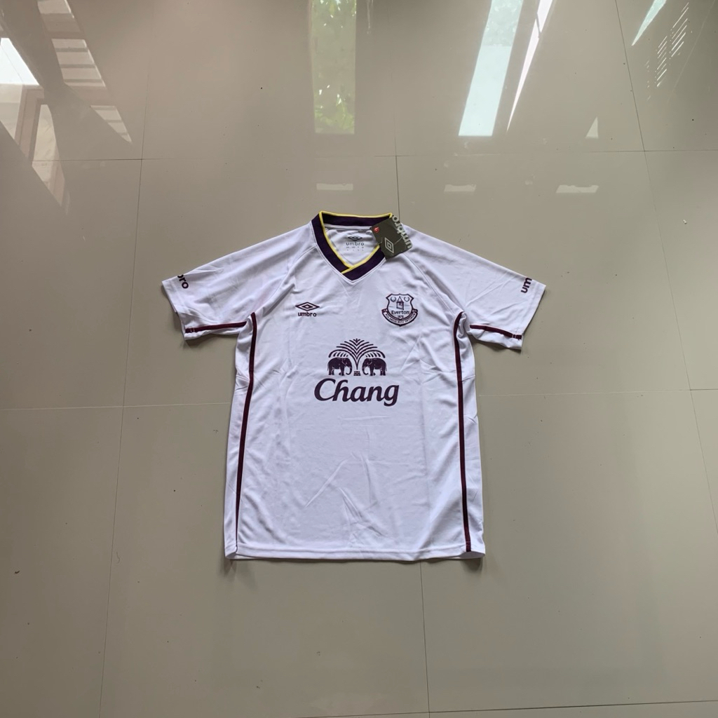 Jarsey Umbro Everton BNWT