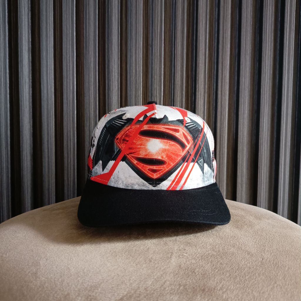 Topi Snapback AOP Batman x Superman