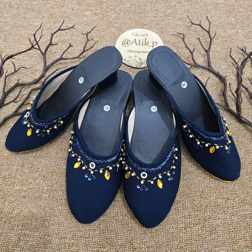 (harga satuan) selop pengantin pesta manten jawa biru navy payet mutiara