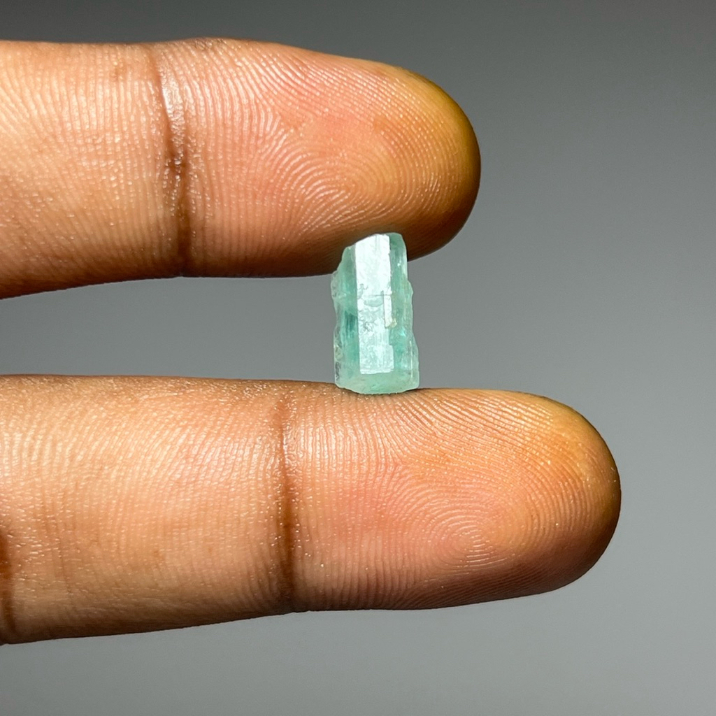 batu bongkahan zamrud colombia natural nigerian emerald batu bahan jamrud dim 12x6x5