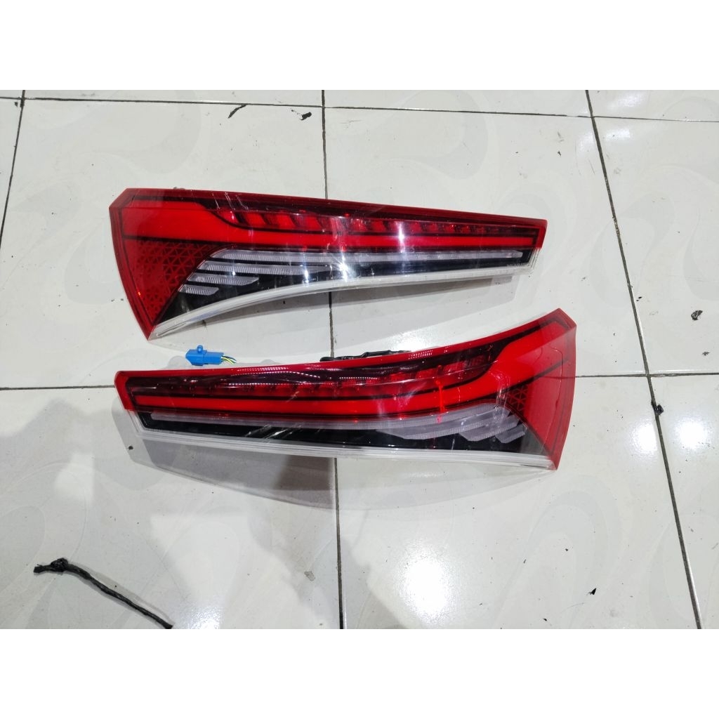 stoplamp wuling almaz RS original. lampu belakang wuling almaz RS original