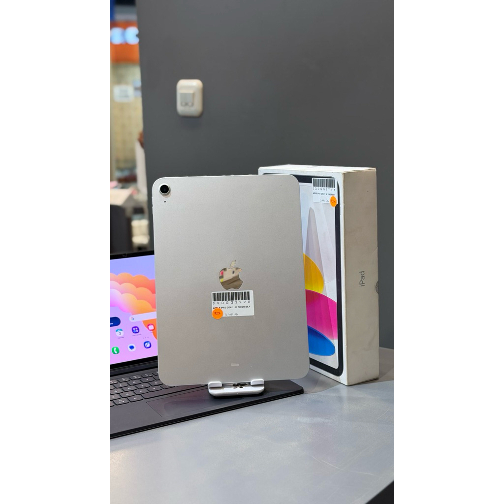 Second iP*d Gen 11 • 128 Gb iB*x