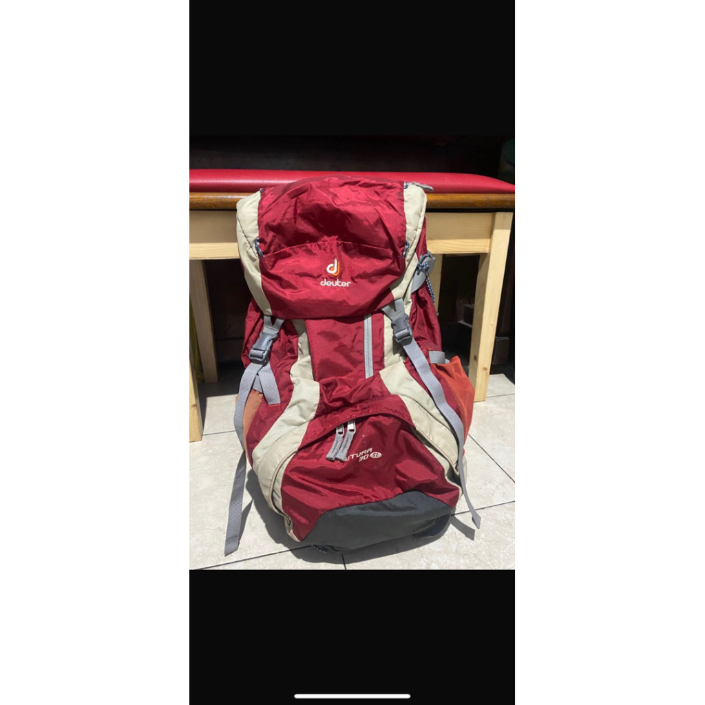 PROMO KERIL DEUTER carrier  futura 30SL pria perempuan 40Liter - 45 L/ tas ransel / tas hiking / tas